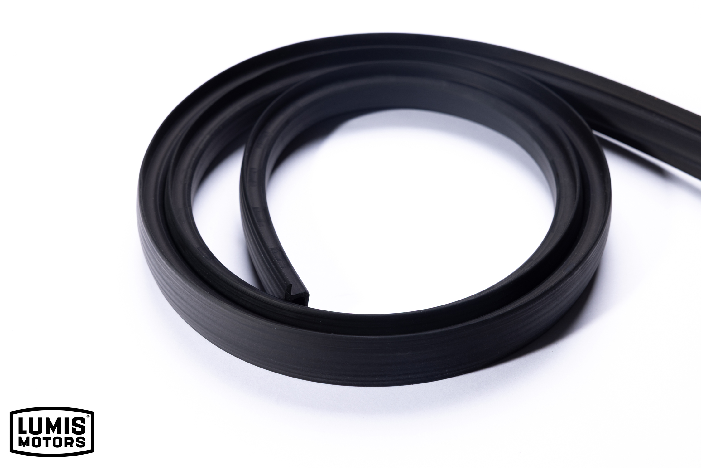 Mercedes W447 seat rail cover sealing strip close up