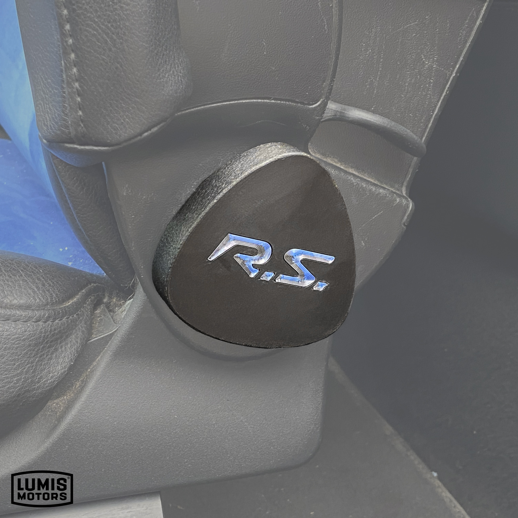 Custom RS logo seat adjustment knob Renault interior