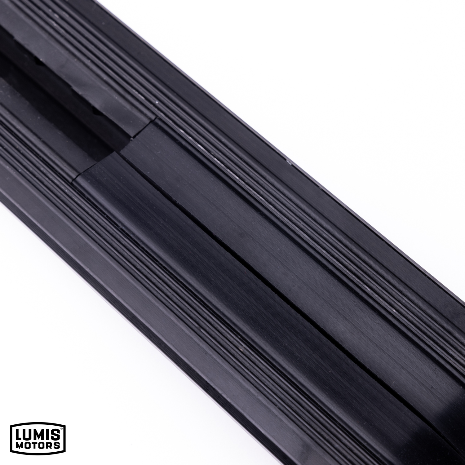 Seat rail cover protecting against dirt and debris
